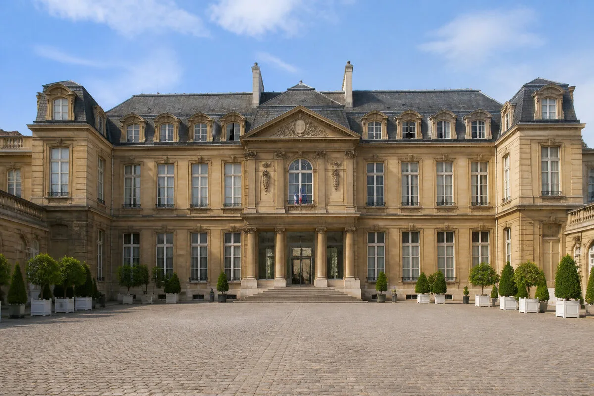 Quelles démarches administratives pour votre projet d'abri ? 📜